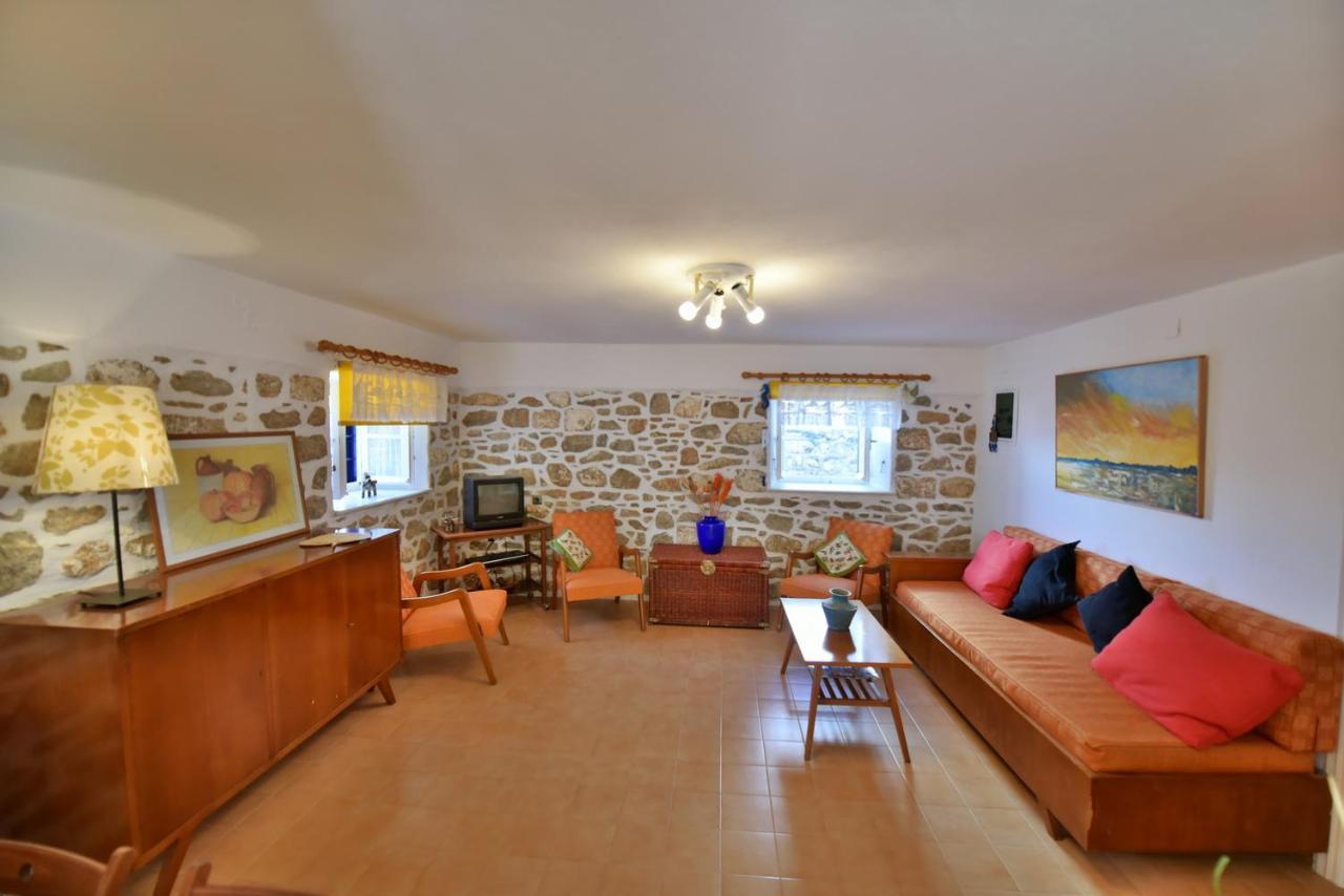 Options House Villa Hydra  Buitenkant foto