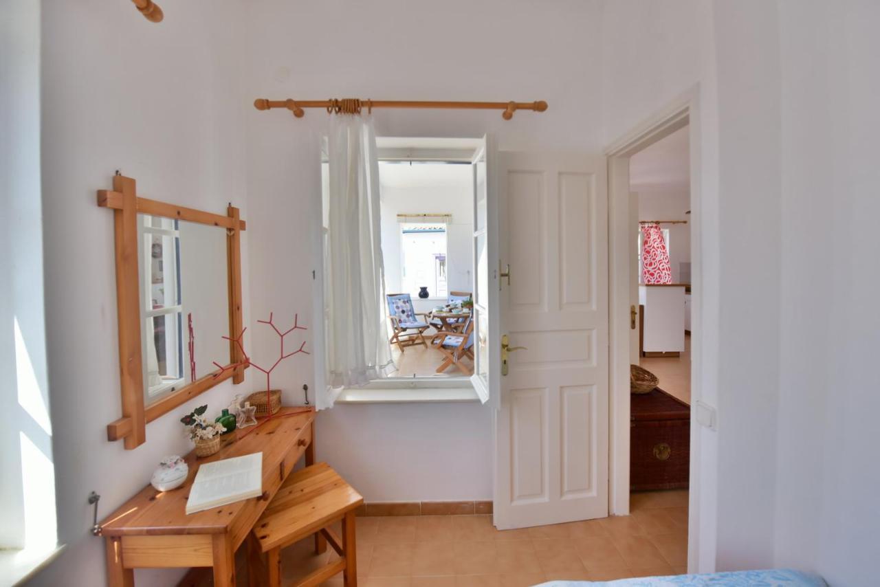Options House Villa Hydra  Buitenkant foto