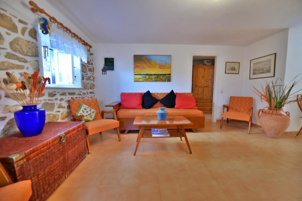 Options House Villa Hydra  Buitenkant foto