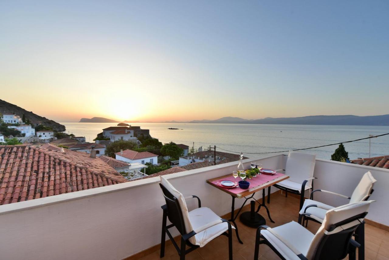 Options House Villa Hydra  Buitenkant foto