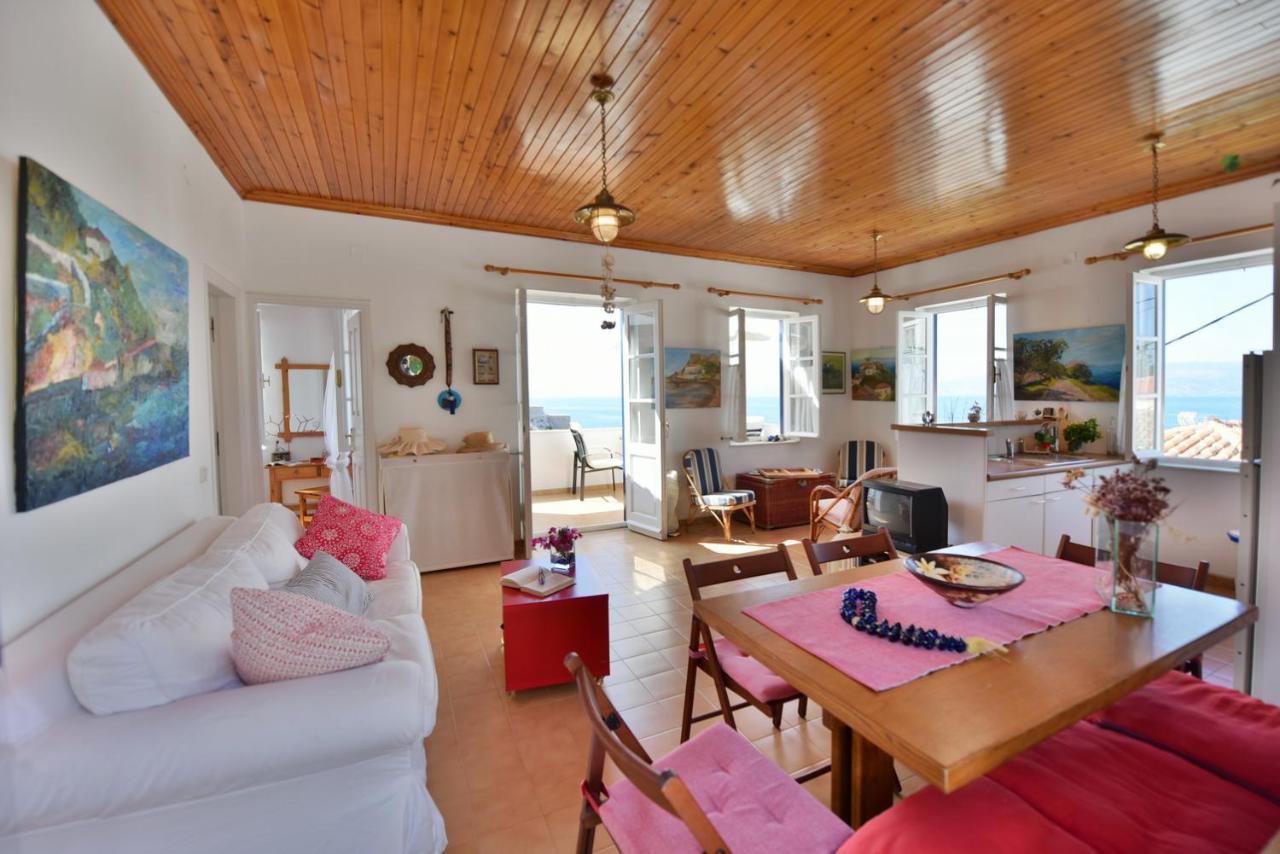 Options House Villa Hydra  Buitenkant foto