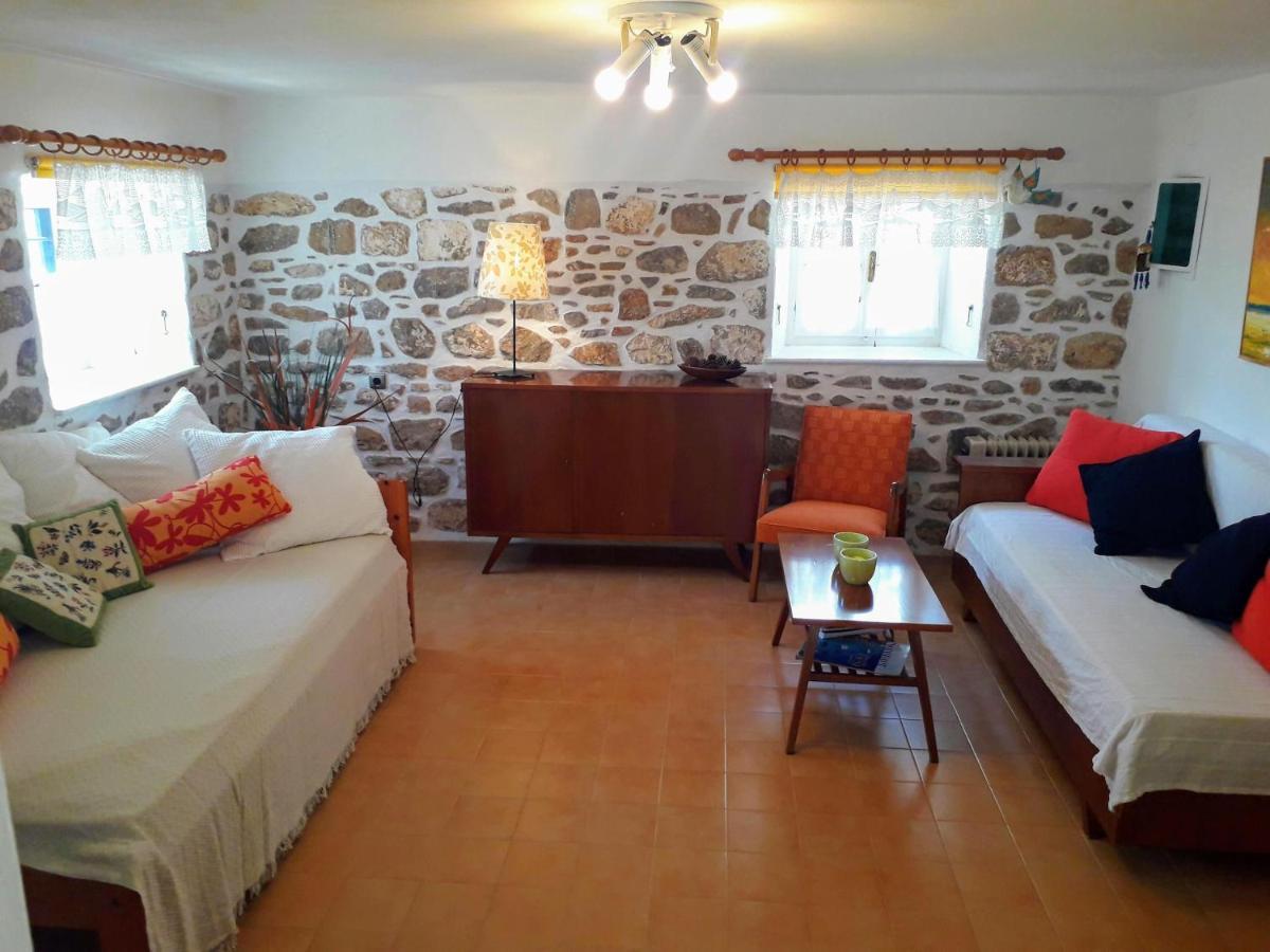 Options House Villa Hydra  Buitenkant foto